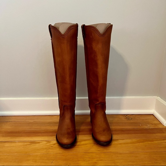 Frye Cara Tall Extended - Cognac - Picture 3 of 9
